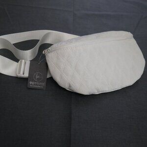 90 Degrees White Fanny Pack